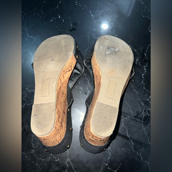 Heels - Picture 8 of 10